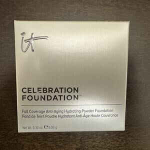 IT Cosmetic Celebration Foundation Powder Medium Full Size & New in Box